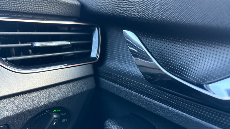 Skoda Kamiq 1.0 TSI 110 SE L 5dr DSG Petrol Hatchback